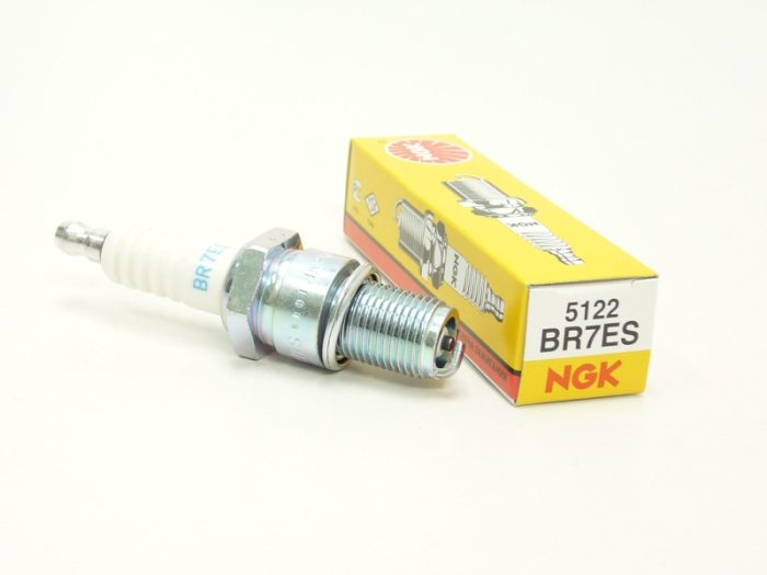 gyujtogyertya-ngk-br7es-7081-63497