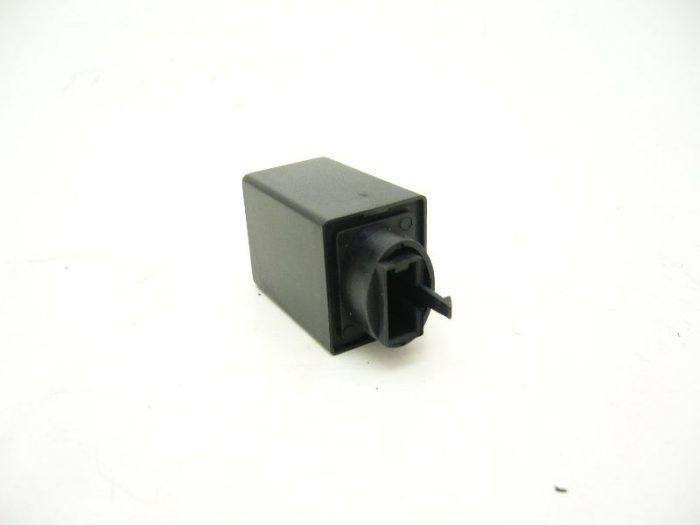 indexrele-honda-zoomer-50-04-08-nes-125-150-00-07-sh125-150-01-08-ps-150-06-10-cbf-500-04-08-cb-600-f-hornet-03-06-cbf-600-04-07-fmx-650-05-07-gl-1800-goldwing-01-14-mitsuba-11309-684441